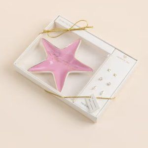 Jewelry tray with earring set